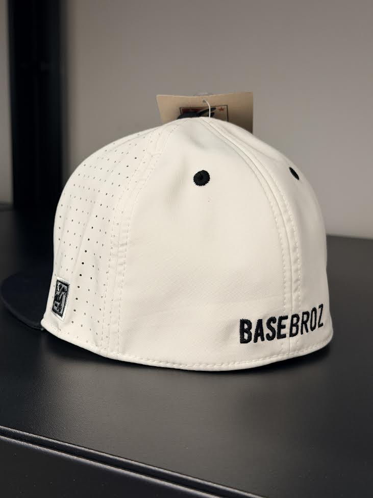 White with Black logo Flat Bill Hat – Basebroz