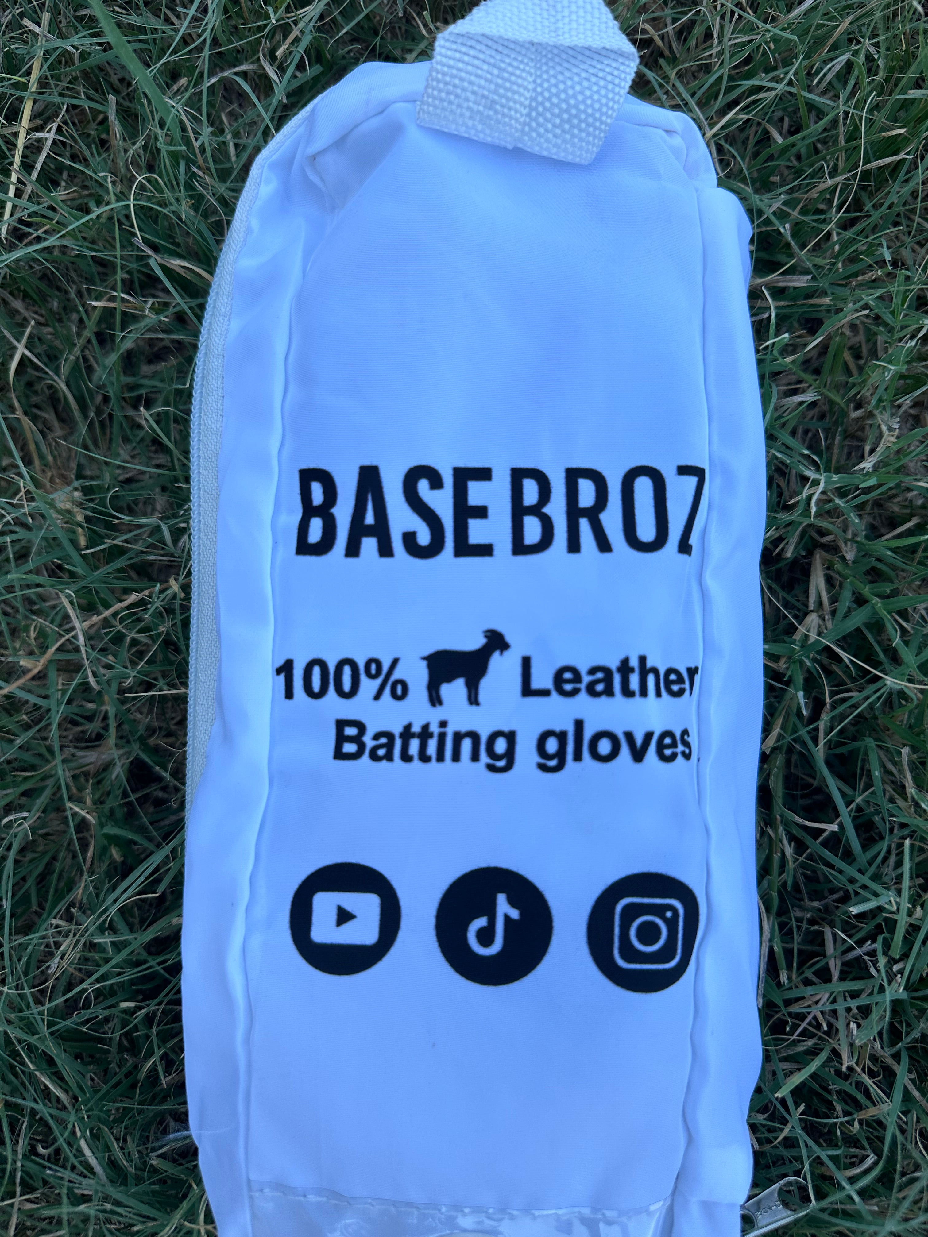 White Long Cuff Batting Gloves